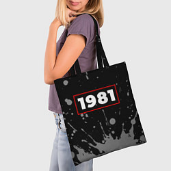 Сумка-шопер 1981 - в красной рамке на темном, цвет: 3D-принт — фото 2