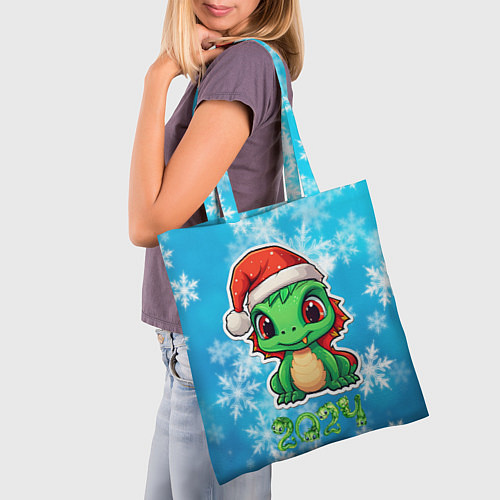 Сумка-шоппер Маленький зеленый новогодний дракон / 3D-принт – фото 3