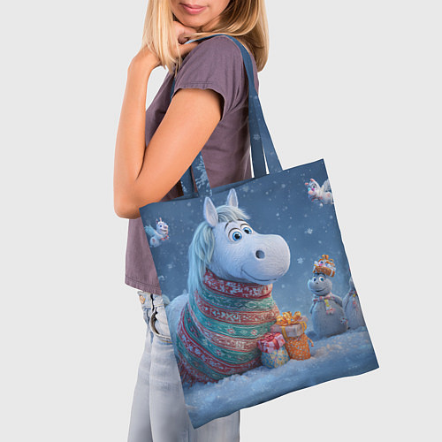 Сумка-шоппер Новогодняя лошадь с подарками / 3D-принт – фото 3