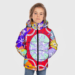 Куртка зимняя для мальчика Яркий абстрактный зимний дизайн из снежинок, цвет: 3D-красный — фото 2