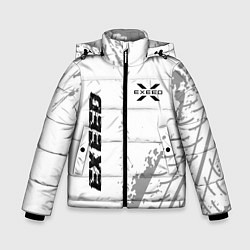 Зимняя куртка для мальчика Exeed speed на светлом фоне со следами шин: надпис