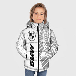Куртка зимняя для мальчика BMW speed на светлом фоне со следами шин: по-верти, цвет: 3D-черный — фото 2