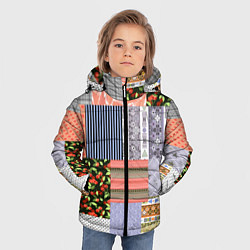 Куртка зимняя для мальчика Пэчворк из разноцветных лоскутов в оранжевых и сер, цвет: 3D-черный — фото 2