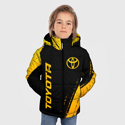 Куртка зимняя для мальчика Toyota - gold gradient вертикально, цвет: 3D-черный — фото 2