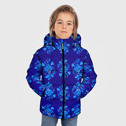 Куртка зимняя для мальчика Узоры гжель на синем фоне, цвет: 3D-светло-серый — фото 2
