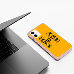 Чехол iPhone 11 матовый Off-White: Yellow Style, цвет: 3D-светло-розовый — фото 2