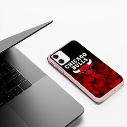 Чехол iPhone 11 матовый CHICAGO BULLS, цвет: 3D-светло-розовый — фото 2