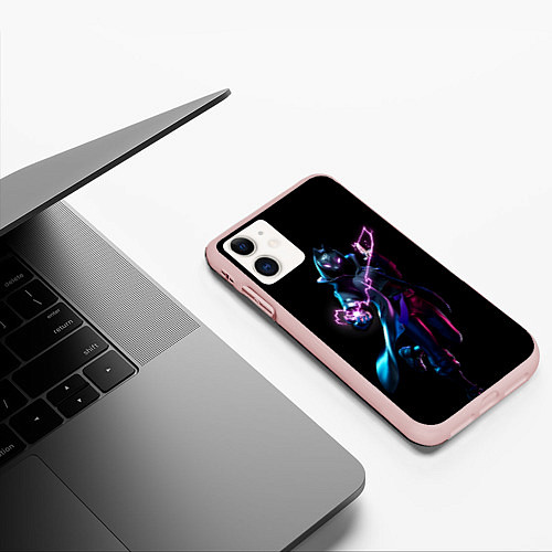 Чехол iPhone 11 матовый Fortnite Спина / 3D-Светло-розовый – фото 3