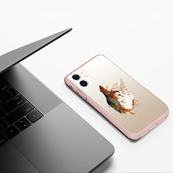 Чехол iPhone 11 матовый Летящая сова рисунок, цвет: 3D-светло-розовый — фото 2