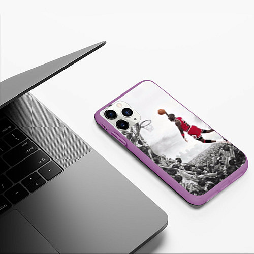 Чехол iPhone 11 Pro матовый Michael Jordan NBA / 3D-Фиолетовый – фото 3