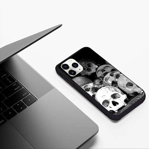 Чехол iPhone 11 Pro матовый Черепа / 3D-Черный – фото 3
