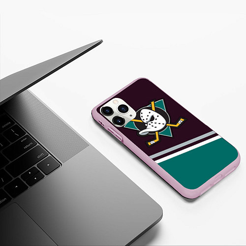 Чехол iPhone 11 Pro матовый Anaheim Ducks / 3D-Розовый – фото 3