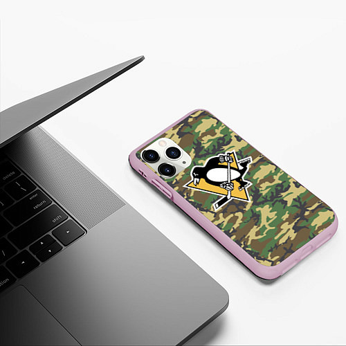 Чехол iPhone 11 Pro матовый Penguins Camouflage / 3D-Розовый – фото 3