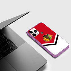 Чехол iPhone 11 Pro матовый NHL: Chicago Blackhawks, цвет: 3D-фиолетовый — фото 2