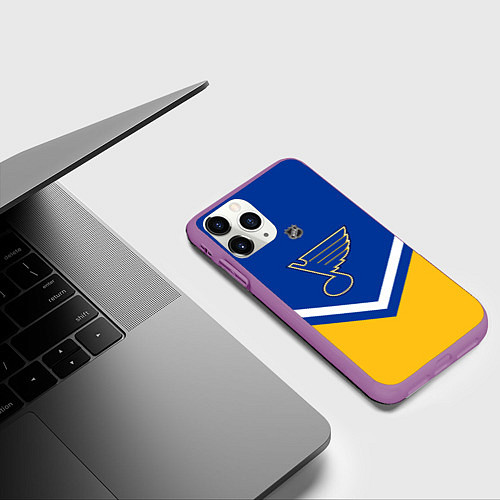 Чехол iPhone 11 Pro матовый NHL: St. Louis Blues / 3D-Фиолетовый – фото 3