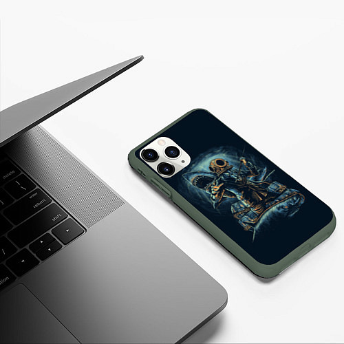 Чехол iPhone 11 Pro матовый Подводная охота / 3D-Темно-зеленый – фото 3
