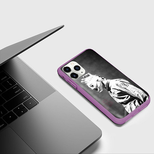 Чехол iPhone 11 Pro матовый Кори Тейлор / 3D-Фиолетовый – фото 3