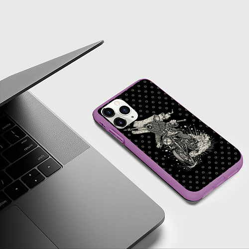 Чехол iPhone 11 Pro матовый Медведь мотоциклист / 3D-Фиолетовый – фото 3