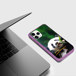 Чехол iPhone 11 Pro матовый Панда на ветке, цвет: 3D-фиолетовый — фото 2