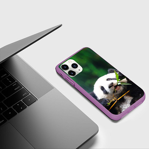 Чехол iPhone 11 Pro матовый Панда на ветке / 3D-Фиолетовый – фото 3