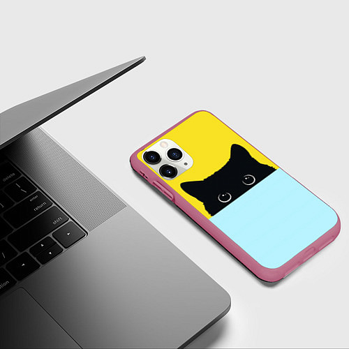 Чехол iPhone 11 Pro матовый Черный кот выглядывает / 3D-Малиновый – фото 3