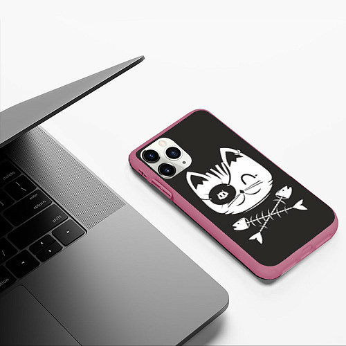 Чехол iPhone 11 Pro матовый Кот пират / 3D-Малиновый – фото 3