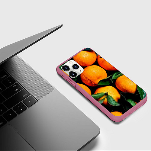 Чехол iPhone 11 Pro матовый Мандаринчики / 3D-Малиновый – фото 3