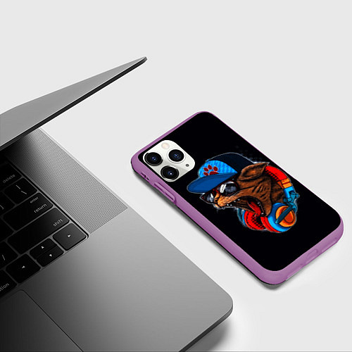 Чехол iPhone 11 Pro матовый Кот диджей тусовщик хипстер / 3D-Фиолетовый – фото 3