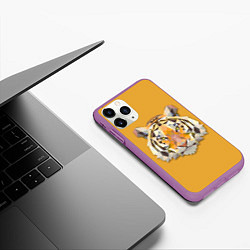 Чехол iPhone 11 Pro матовый Геометрический тигр, цвет: 3D-фиолетовый — фото 2
