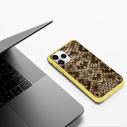 Чехол iPhone 11 Pro матовый Питон / 3D-Желтый – фото 3