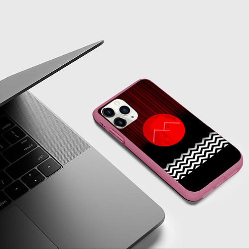 Чехол iPhone 11 Pro матовый Twin Peaks Sun / 3D-Малиновый – фото 3