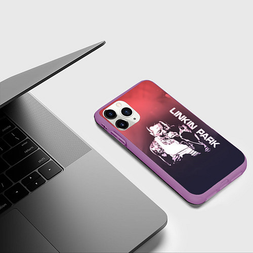 Чехол iPhone 11 Pro матовый Linkin Park Честер / 3D-Фиолетовый – фото 3