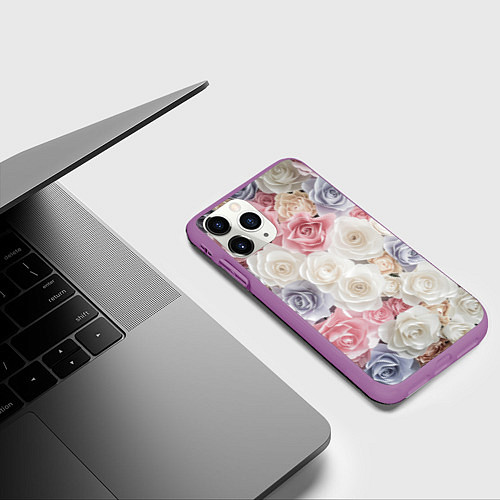 Чехол iPhone 11 Pro матовый Букет из роз / 3D-Фиолетовый – фото 3