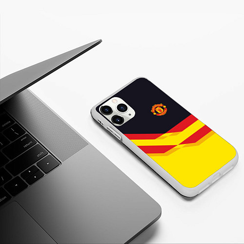 Чехол iPhone 11 Pro матовый Manchester United / 3D-Белый – фото 3