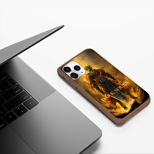 Чехол iPhone 11 Pro матовый Dark Souls: Flame Knight / 3D-Коричневый – фото 3