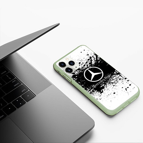 Чехол iPhone 11 Pro матовый Mercedes-Benz: Black Spray / 3D-Салатовый – фото 3