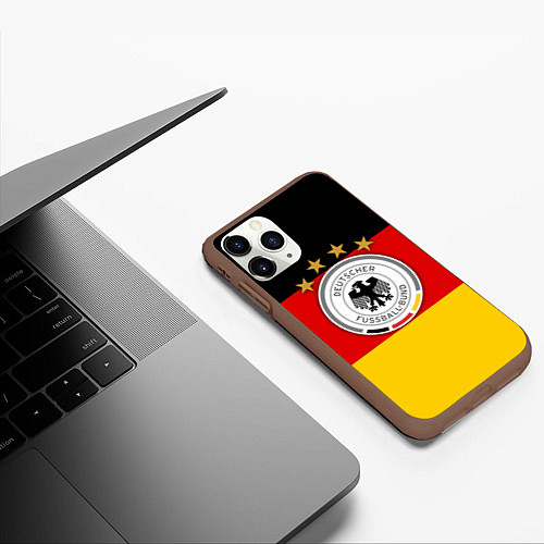 Чехол iPhone 11 Pro матовый Немецкий футбол / 3D-Коричневый – фото 3