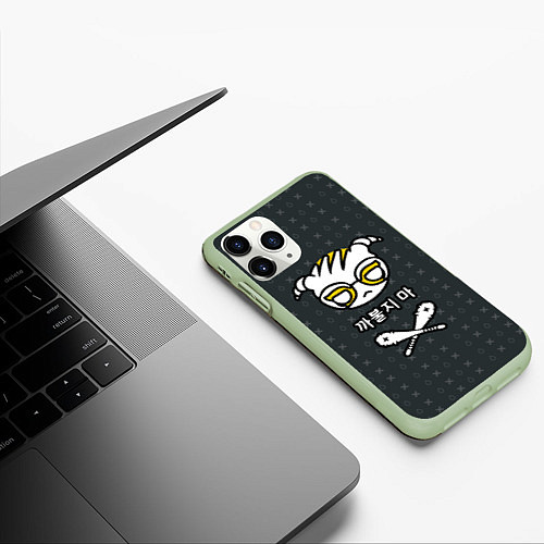 Чехол iPhone 11 Pro матовый R6S: Dokkaebi / 3D-Салатовый – фото 3