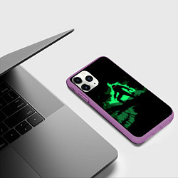 Чехол iPhone 11 Pro матовый Хищник в лесу, цвет: 3D-фиолетовый — фото 2