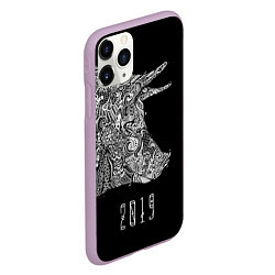 Чехол iPhone 11 Pro матовый Черная свинья 2019, цвет: 3D-сиреневый — фото 2