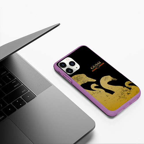 Чехол iPhone 11 Pro матовый GUSSI: Gold Edition / 3D-Фиолетовый – фото 3
