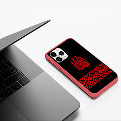 Чехол iPhone 11 Pro матовый Печать Велеса, цвет: 3D-красный — фото 2