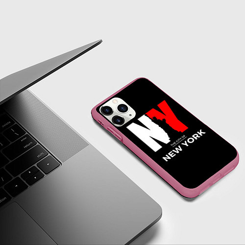 Чехол iPhone 11 Pro матовый New York City / 3D-Малиновый – фото 3