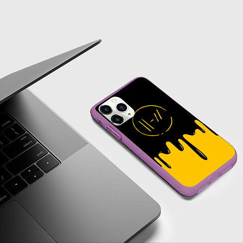 Чехол iPhone 11 Pro матовый 21 Pilots: Liquid Paint / 3D-Фиолетовый – фото 3