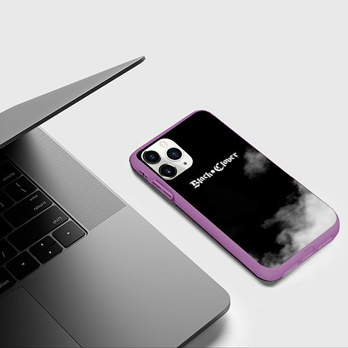 Чехол iPhone 11 Pro матовый Чёрный клевер / 3D-Фиолетовый – фото 3