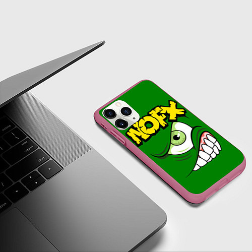 Чехол iPhone 11 Pro матовый NOFX Face / 3D-Малиновый – фото 3