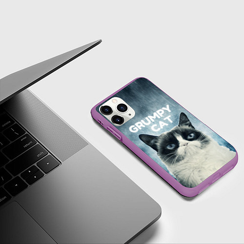 Чехол iPhone 11 Pro матовый Grumpy Cat / 3D-Фиолетовый – фото 3