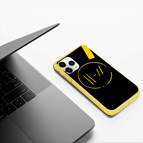 Чехол iPhone 11 Pro матовый 21 Pilots: Logo / 3D-Желтый – фото 3