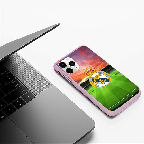 Чехол iPhone 11 Pro матовый FC Real Madrid / 3D-Розовый – фото 3