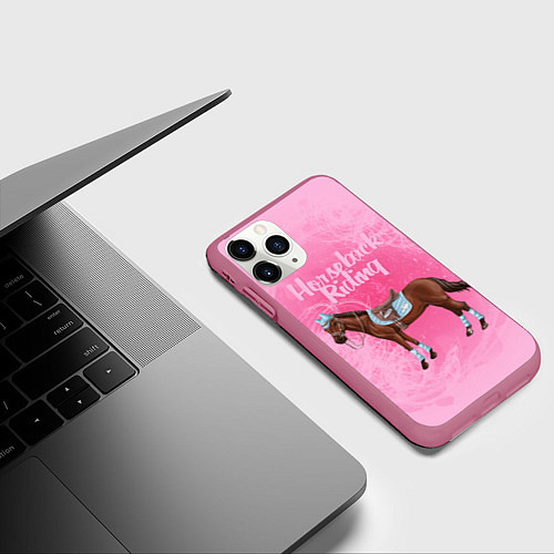 Чехол iPhone 11 Pro матовый Horseback Rading / 3D-Малиновый – фото 3